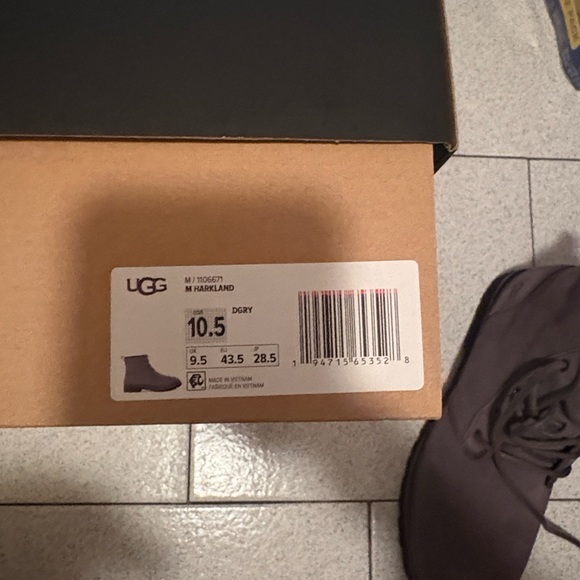 UGG Harkland Boots - Charcoal - Picture 8 of 8